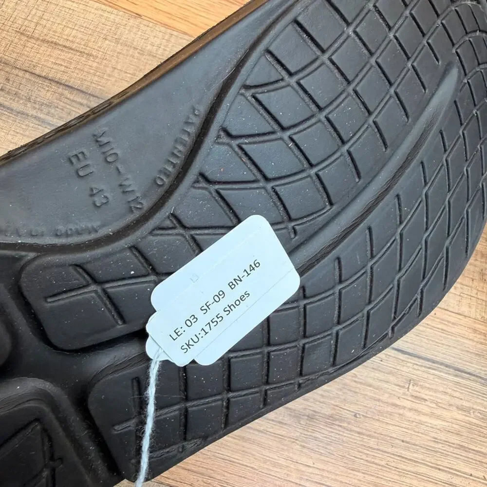 OOFOS Sandals M1O W12  Black Recovery Comfort Slip On